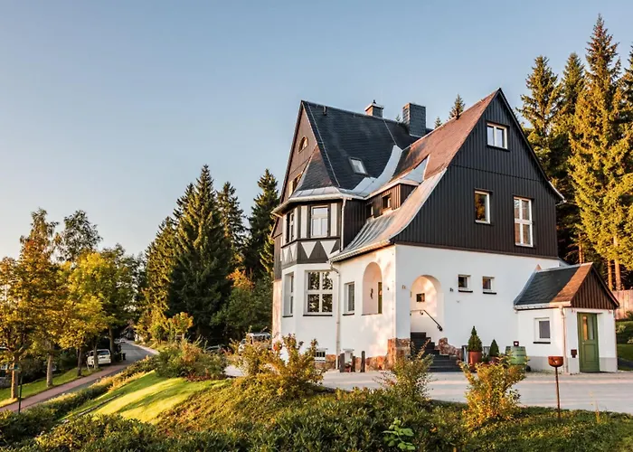 Ahornspitze بيت للعطل